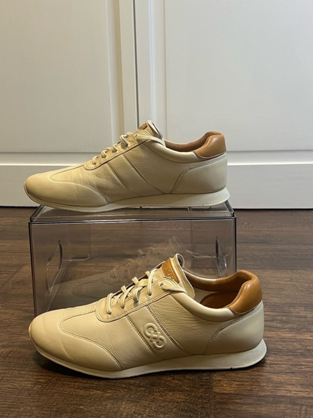 Cole Haan Women’s Trafton Village Trainer/Sneakers with Tan Collar Size 8 1/2 B